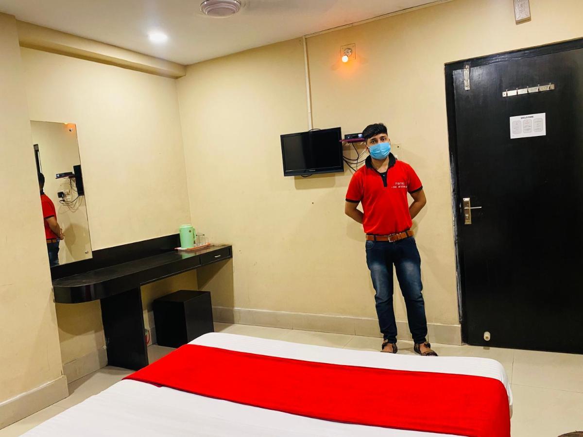 Hotel The Avenue Gamharia Exterior foto