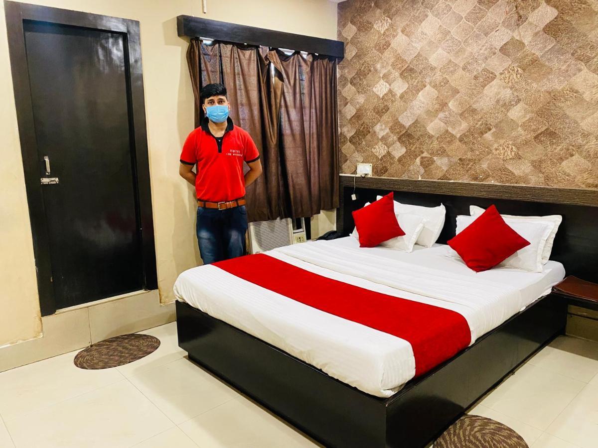 Hotel The Avenue Gamharia Exterior foto
