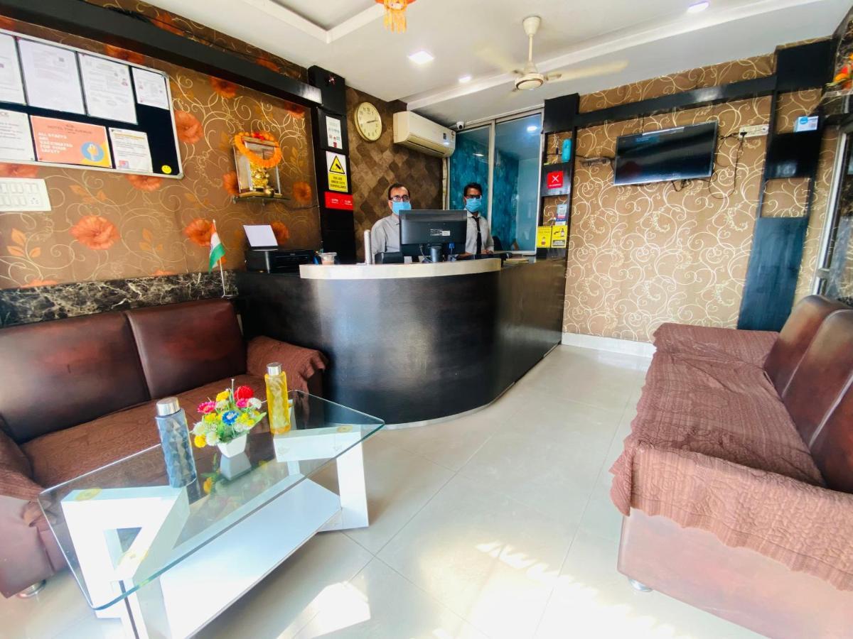 Hotel The Avenue Gamharia Exterior foto